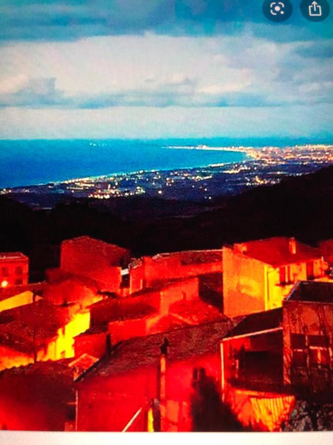 Basico Un Balcone Sul Mare-Casa I Carruggi- Case Vacanza Sicilia&Toscana- Buitenkant foto